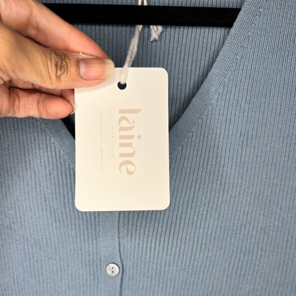 Laine Honolulu blue V neck top vest M/L - Picture 4 of 7